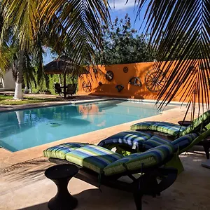  Hotel Casa Xcanatun Mexico